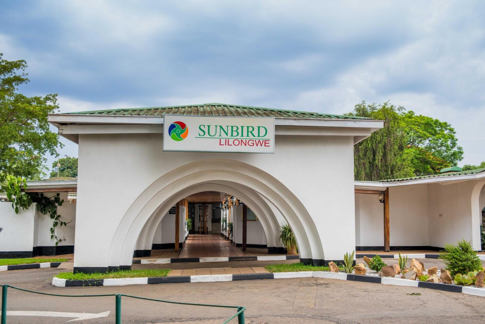 Sunbird Lilongwe Hotel Exterior photo